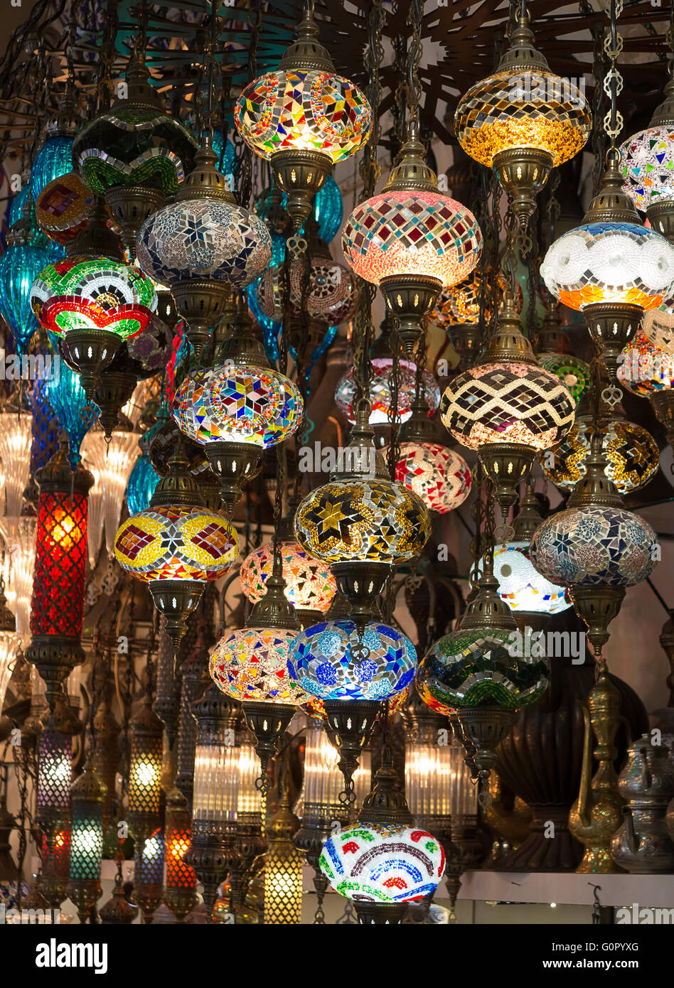 Traditional turkish lamps on the market Stock Photo - Alamy