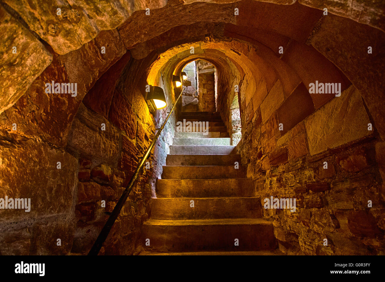 Edinburgh castle scotland tunnel hires stock photography and images