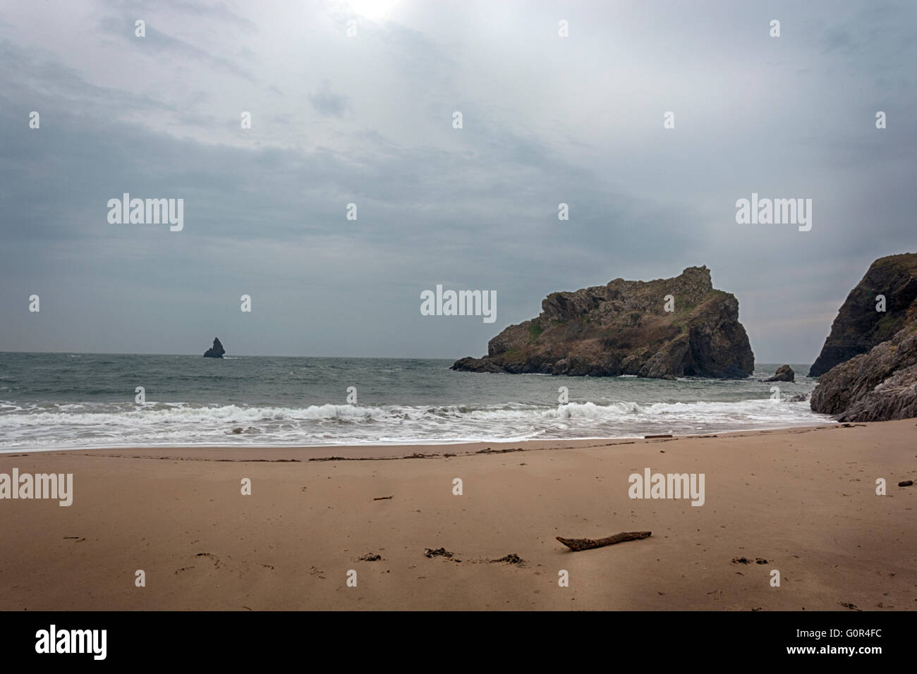 Stack rocks broad haven hi-res stock photography and images - Alamy