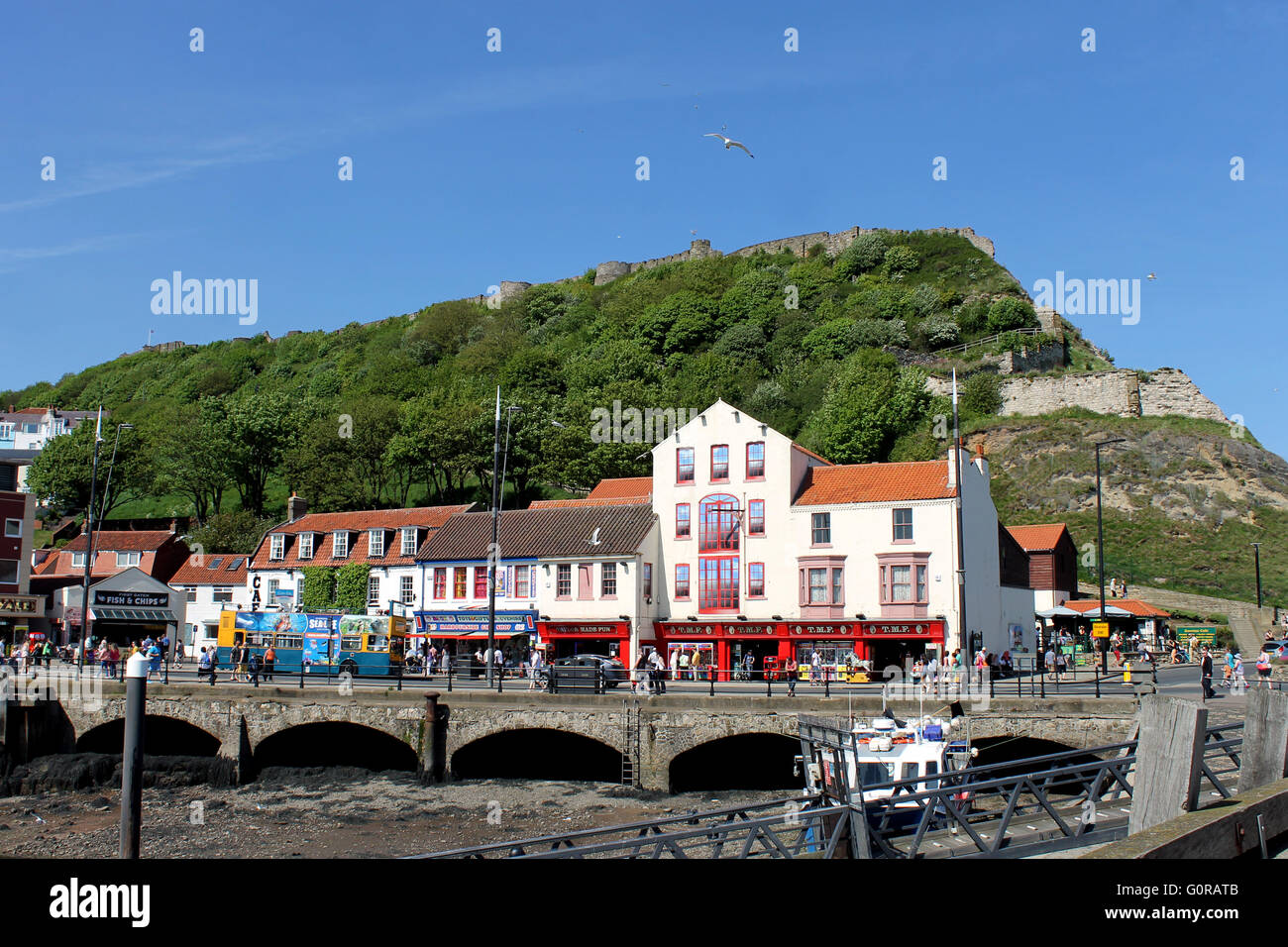 SOUTH BAY HARBOR, SCARBOROUGH, NORTH YORKSHIRE, ENGLAND - 19th May 2014: Scarborough beach resort harbor on the 19th of May 2014 Stock Photo