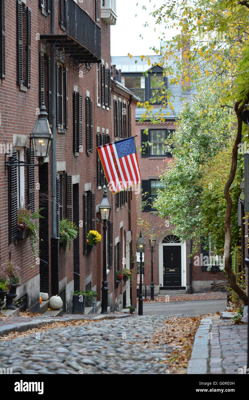 The iconic Acorn Street atop Beacon Hill in downtown Boston