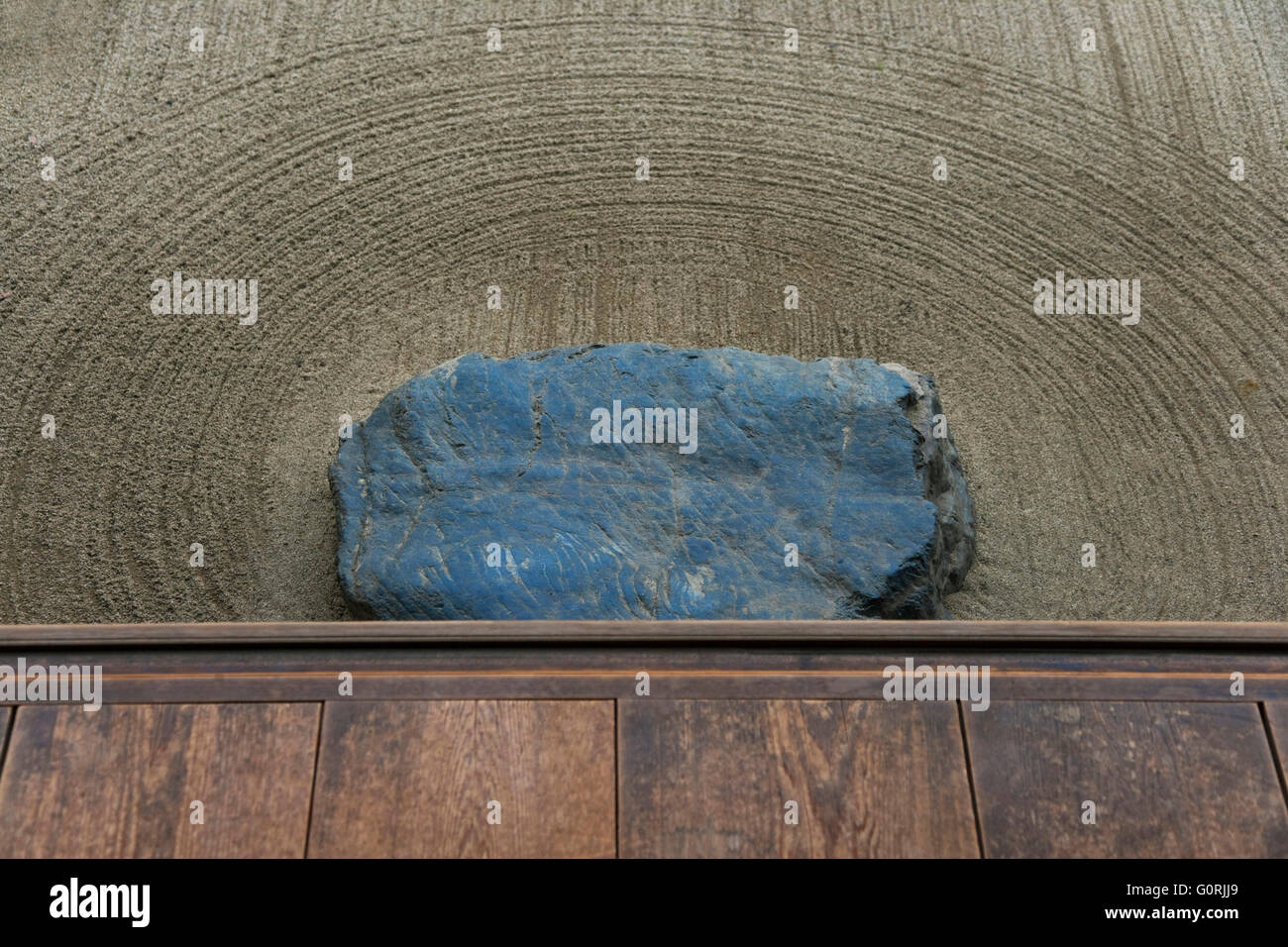 Edge image inside view hi-res stock photography and images - Alamy
