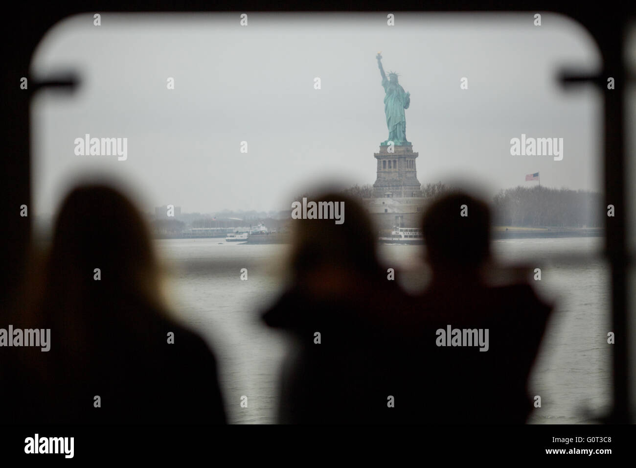 New york   The Staten Island Ferry is a passenger ferry service operated by the New York City Department of Transportation passe Stock Photo