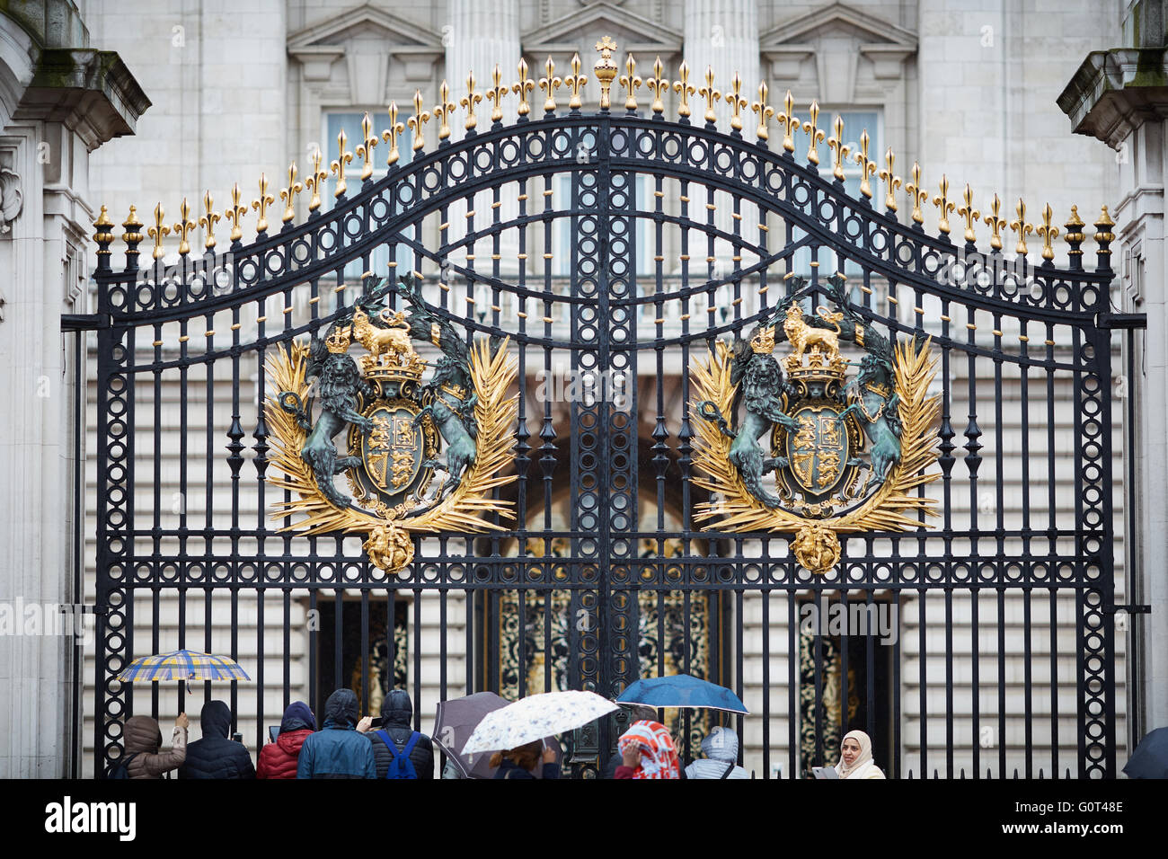 Gate to Buckingham Palace home of the Queen wrought iron Historic history important significant Quality deluxe luxury posh well Stock Photo