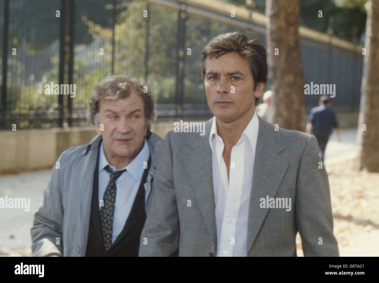 Pierre Mondy and Alain Delon / Le Battant / 1983 directed by Alain ...