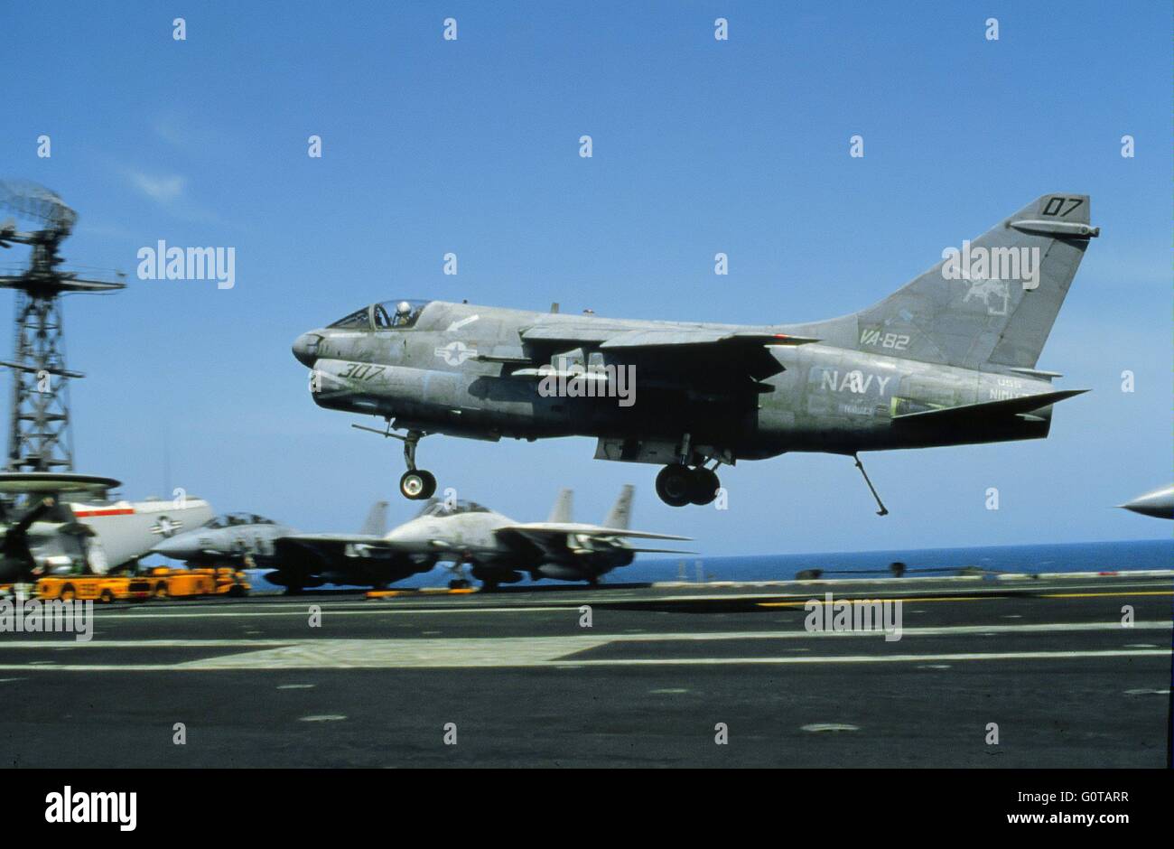 US NAVY, deck-landing of a A 7E 'Corsair' strike aircraft on Nimitz aircraft carrier Stock Photo