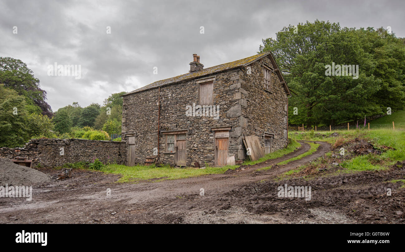 Old barn in the Lake District National Park United Kingdom Stock Photo ...