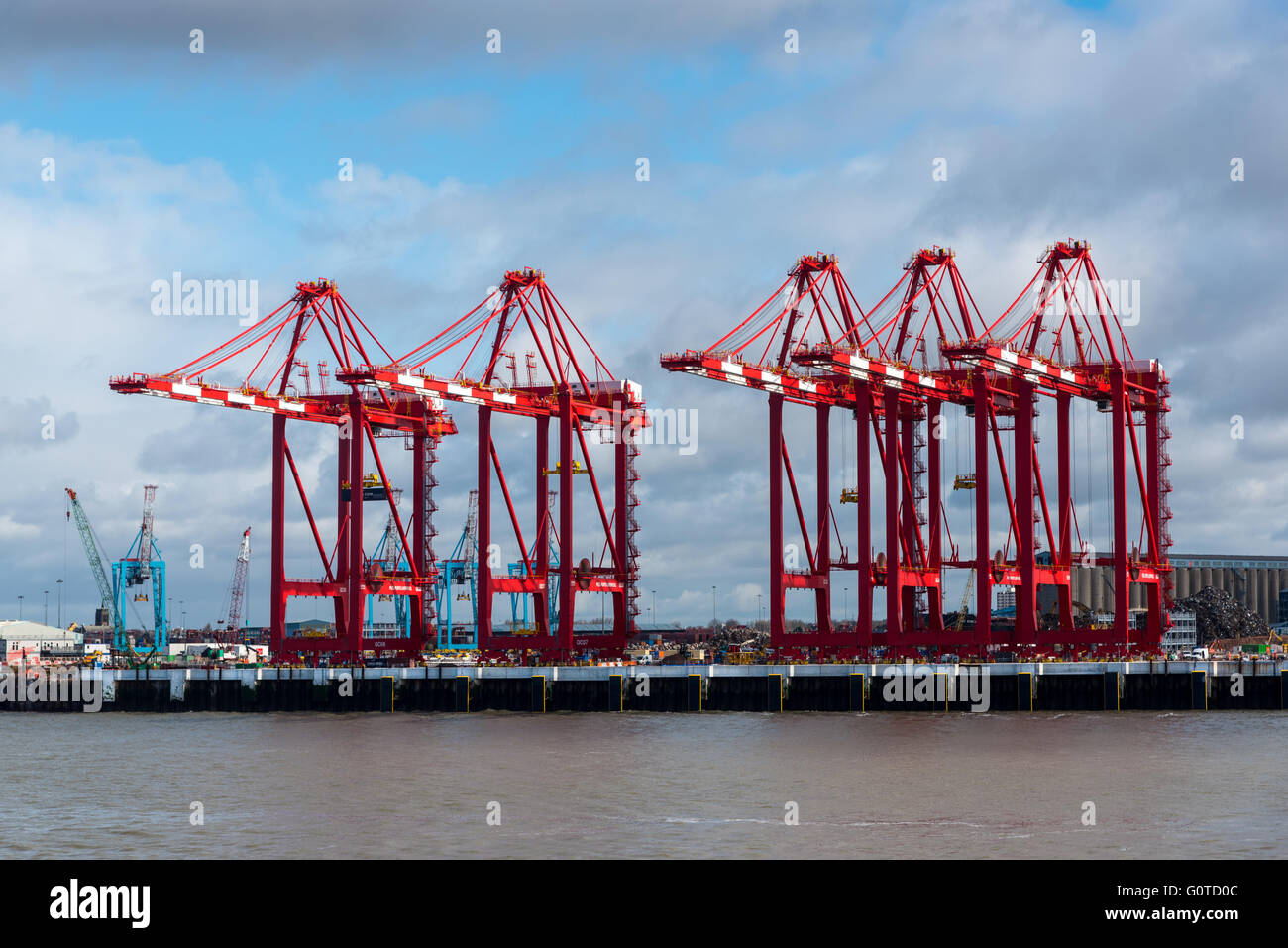 The five, Chinese built, megamax cranes of the new Liverpool 2 Container Development. Stock Photo