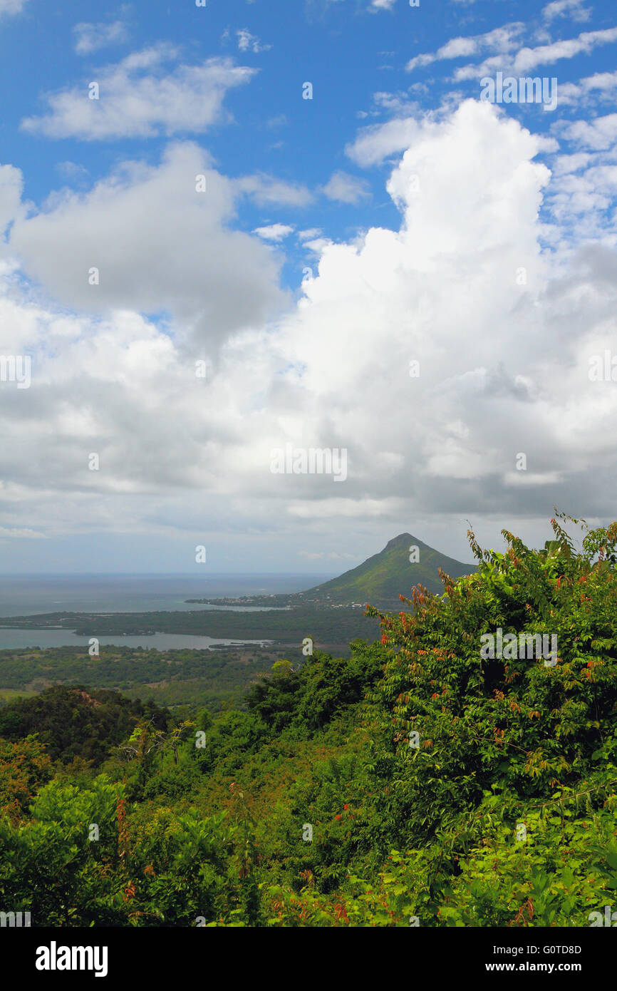 Coast of tropical island. Riviere Noire, Mauritius Stock Photo Alamy