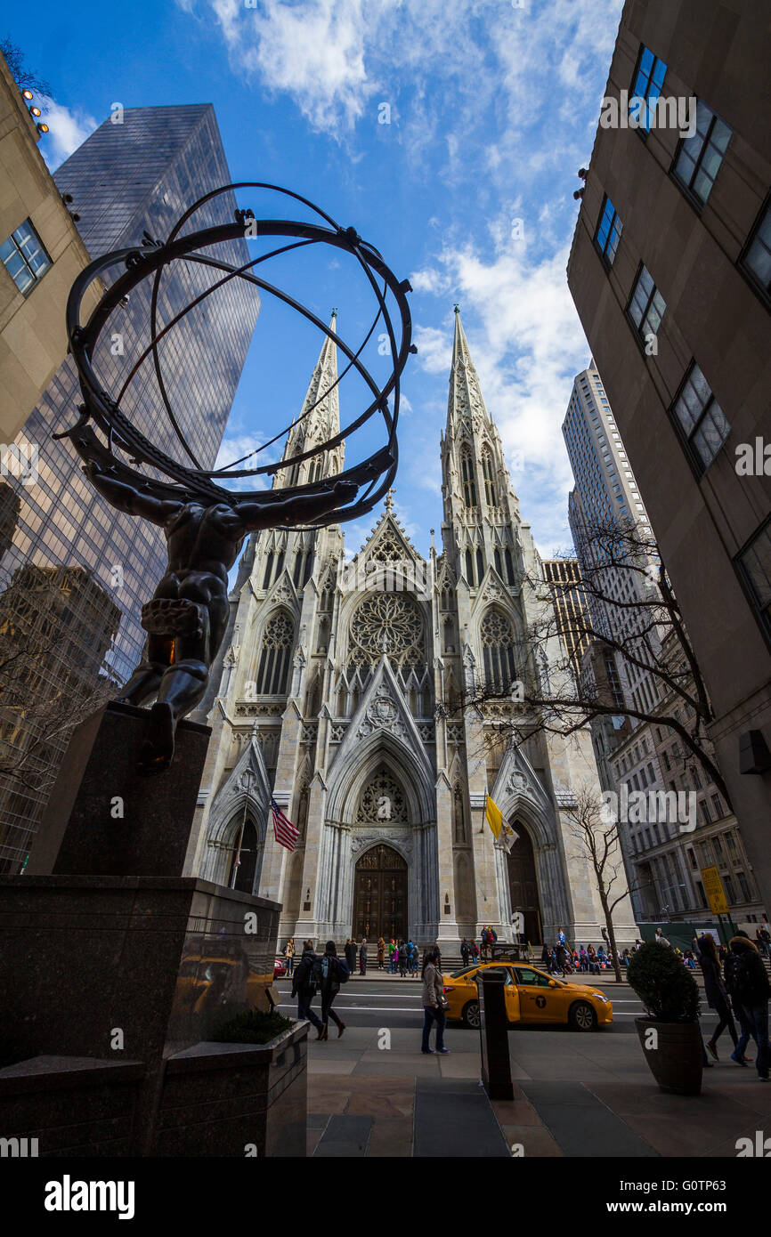St. Patrick's Cathedral in New York City Stock Photo Alamy