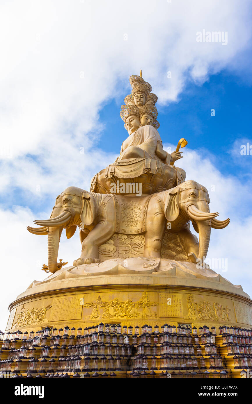 The huge buddha statue on the summit of Emei mountain in Sichuan province of China Stock Photo