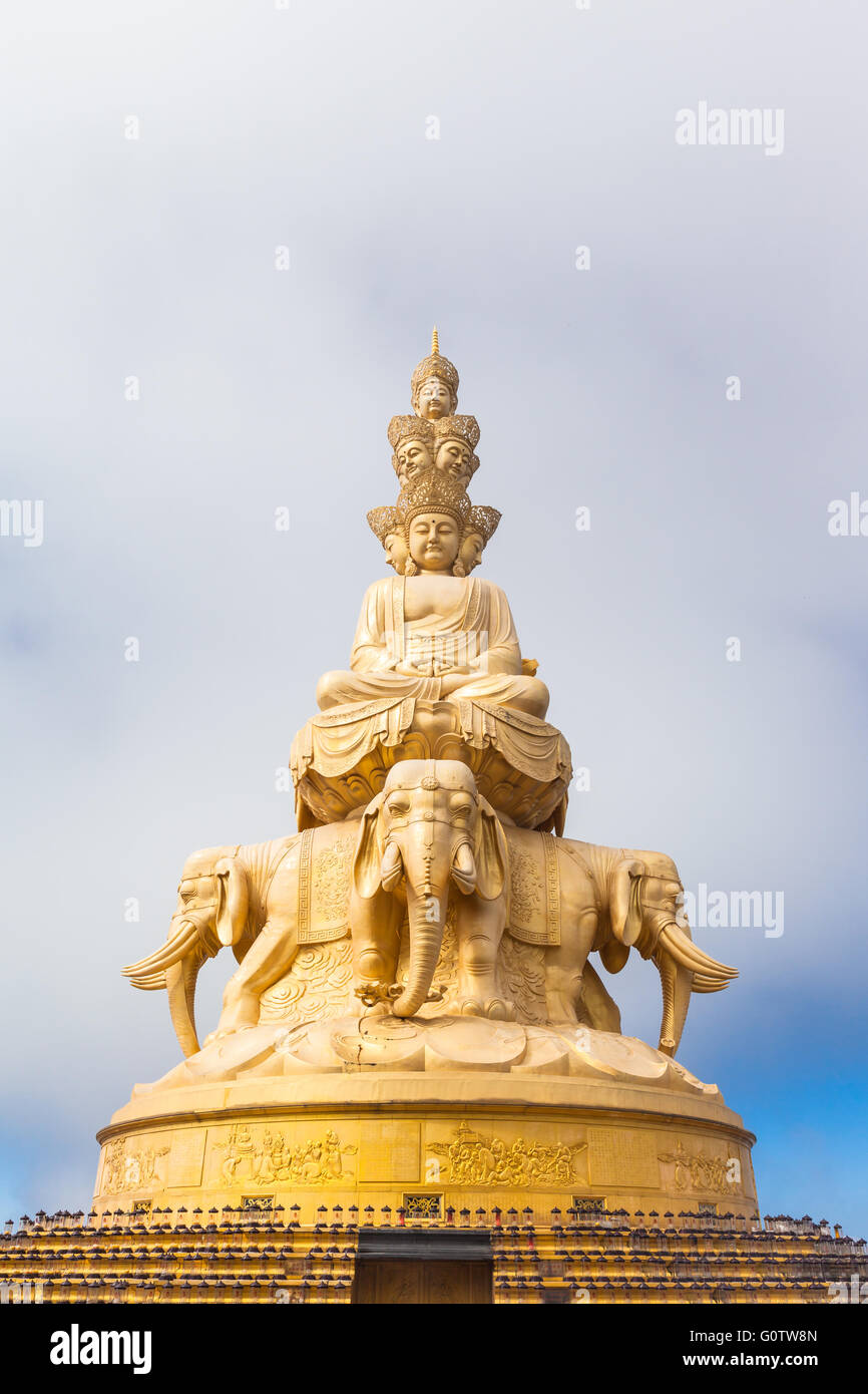 The huge buddha statue on the summit of Emei mountain in Sichuan province of China Stock Photo