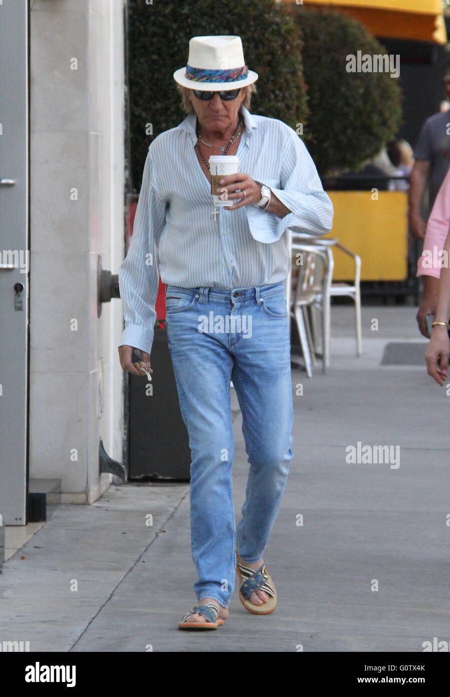 Rod Stewart and wife Penny Lancaster take their son, Aiden, to Tom's