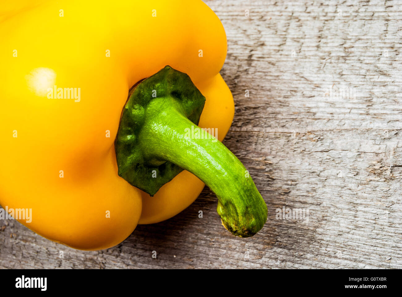 Bell Pepper on wood Stock Photo - Alamy