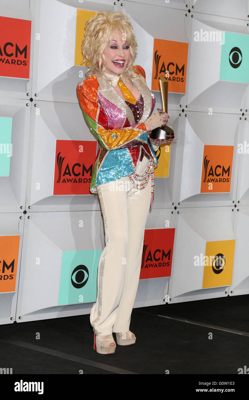51st Academy of Country Music Awards Press Room at the MGM Grand Garden Arena on April 3, 2016 in Las Vegas, NV  Featuring: Dolly Parton Where: Las Vegas, Nevada, United States When: 03 Apr 2016 Stock Photo
