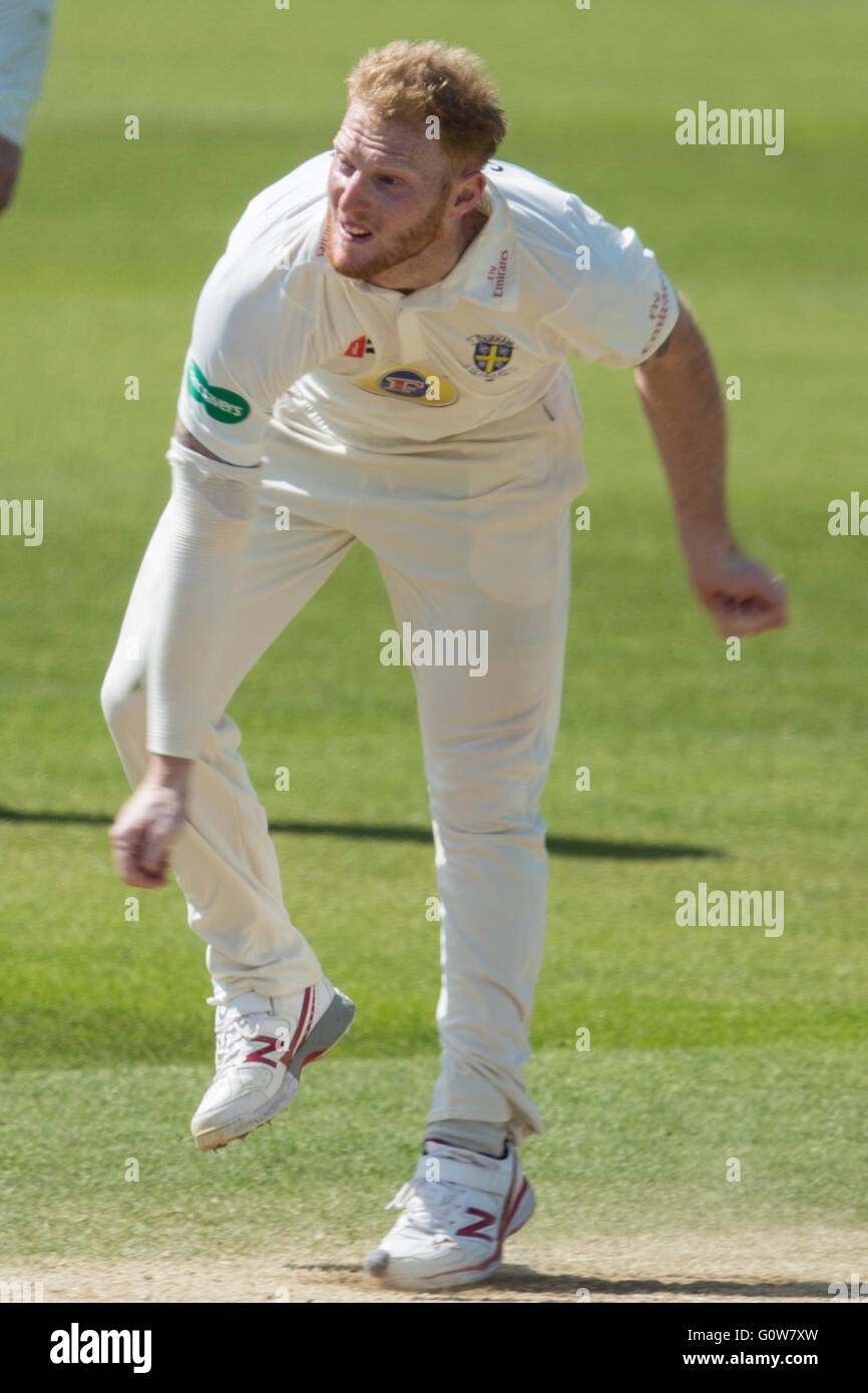 London, UK. 4 May 2016. Ben Stokes bowling for Durham against Surrey at the Oval on day four of the Specsaver County Championship match at the Oval. Credit:  David Rowe/Alamy Live News Stock Photo