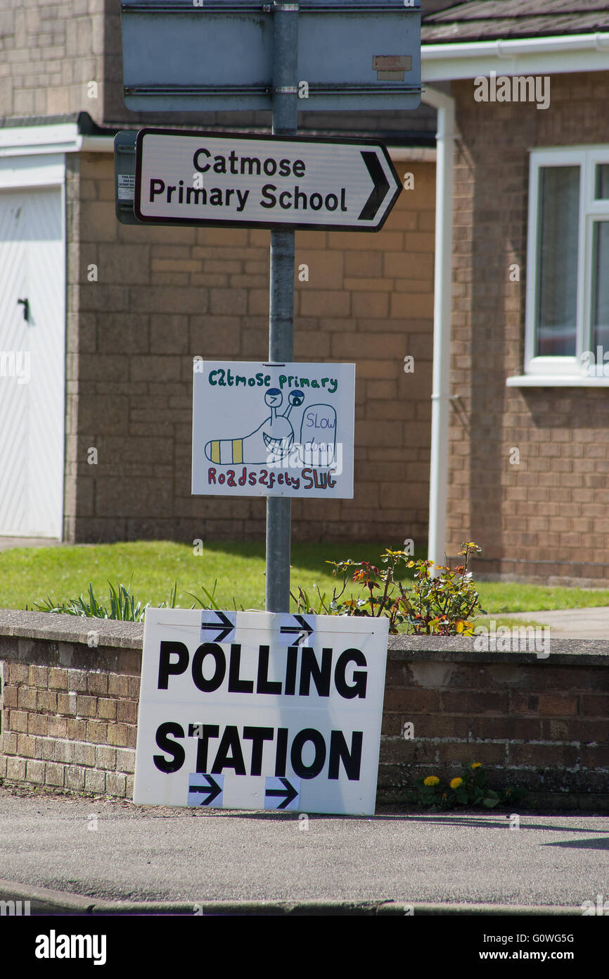 Oakham, Rutland, UK. 5th May, 2016. One of the polling stations in the county town of Oakham in Rutland where residents cast their votes for their preferred choice of candidate to be the new police and crime commissioner for Leicestershire and Rutland. Credit:  Jim Harrison/Alamy Live News Stock Photo