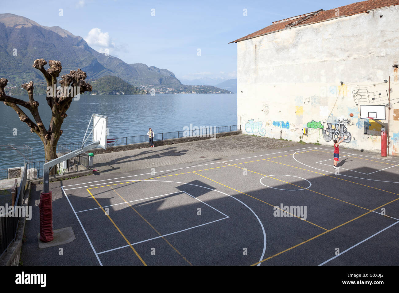 Basketball court. Lezzeno, Italy Stock Photo Alamy