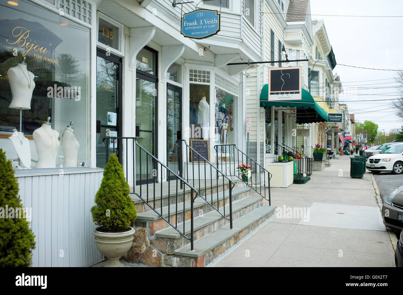 Row Of Stores High Resolution Stock Photography And Images Alamy