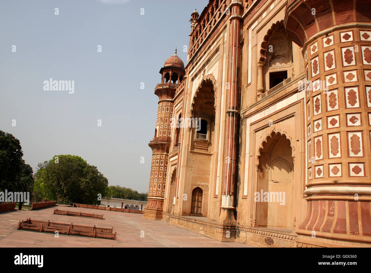Safdarjung Tomb, New Delhi, India, two storied tomb on a raised platform, built in 1754 in memory of Mirza Abul Manzur Khan Stock Photo