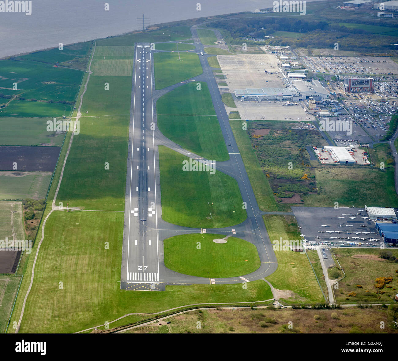 A Pilots view of Liverpool John Lennon Airport runway, Liverpool, Merseyside, NW England, UK Stock Photo