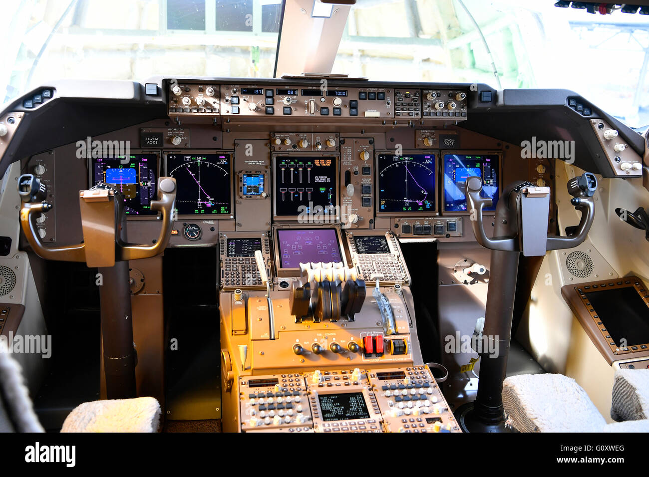 日本航空　JET STREAM Ｂ-747 cockpit hq720.jpg?sqp=-