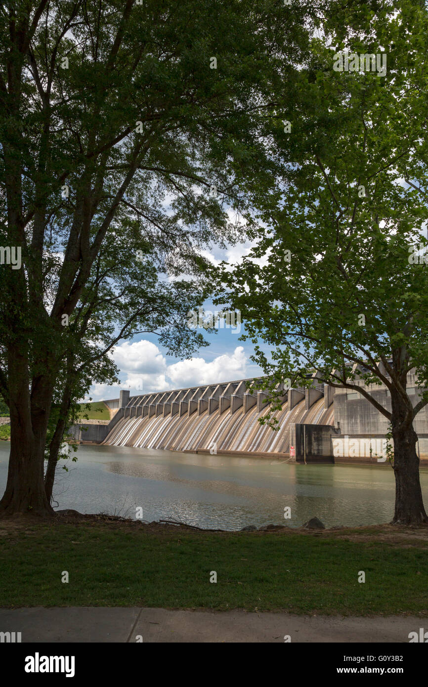 Clarks Hill, South Carolina - The J. Strom Thurmond Dam, built by the U.S. Army Corps of Engineers. Stock Photo