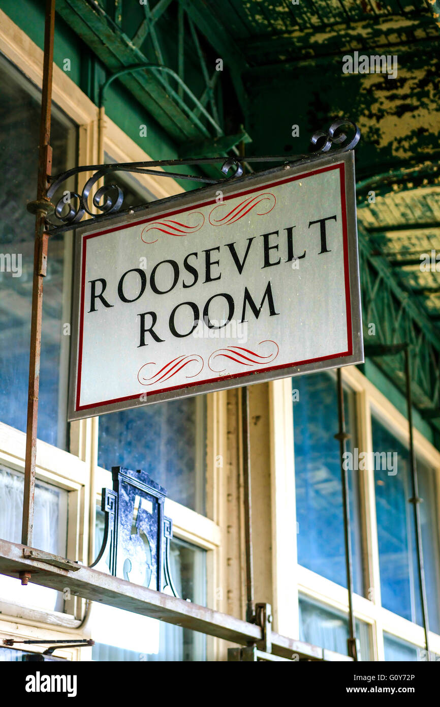 Sign outside the Roosevelt Room, a railway cafe now part of the Choo-Choo hotel in Chattanooga TN Stock Photo