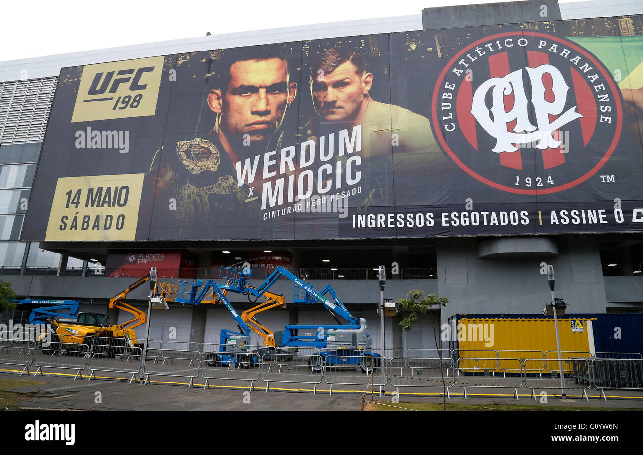 CURITIBA, PR - 06/05/2016: UFC PREPARATIONS IN CURITIBA - Baixada Arena in Curitiba View of receiving next Saturday (14) the UFC fights. (Photo: Rodolfo Buhrer / La Picture / FotoArena) Stock Photo