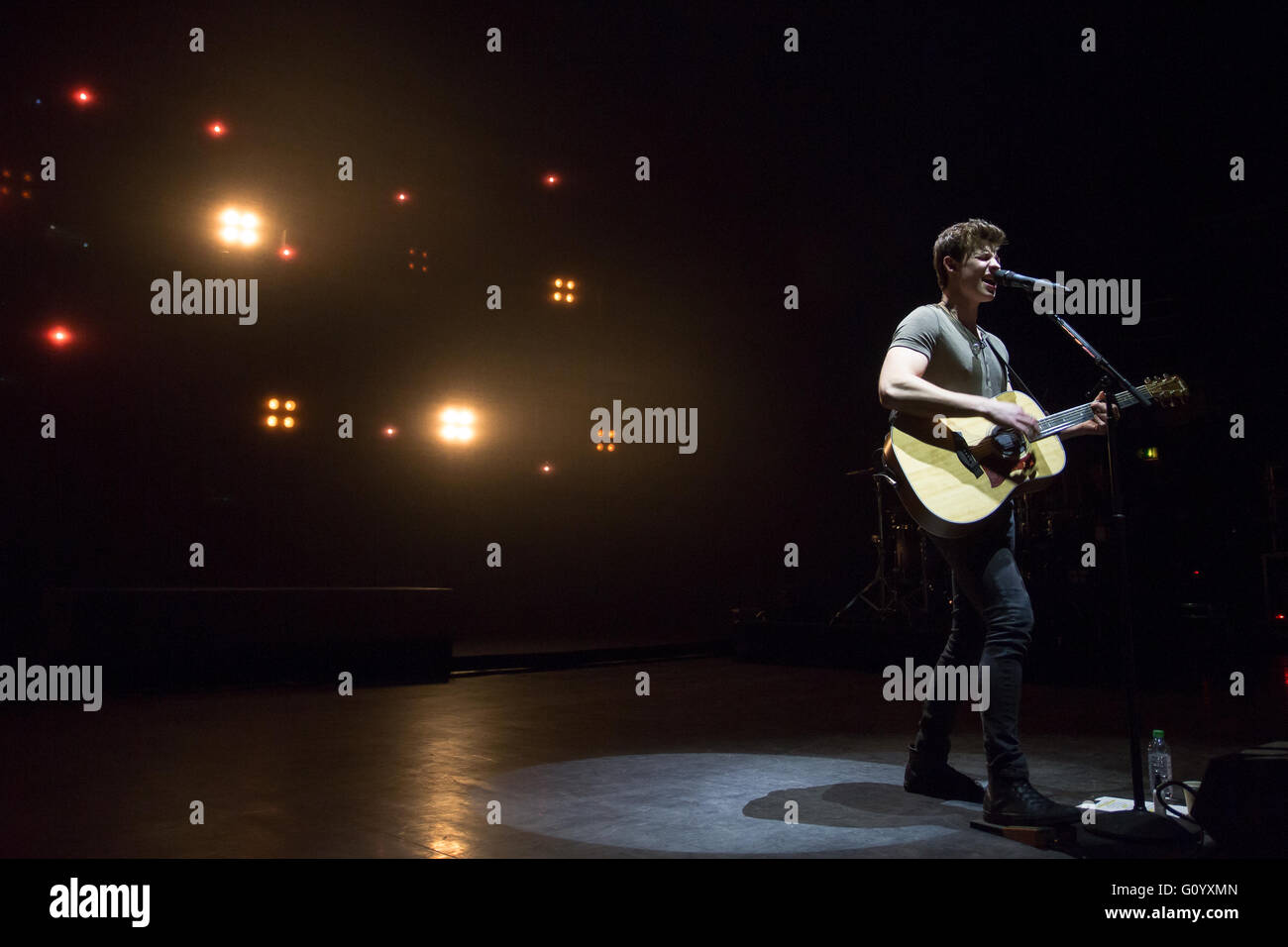 London, England. 6, May, 2016. Shawn Mendes performs at Eventim Apollo