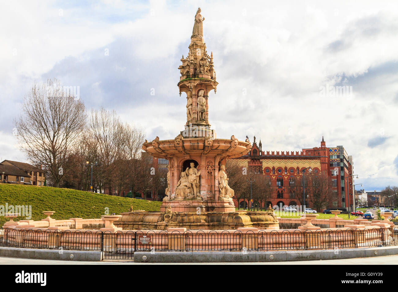 Doulton Fountain, largest terracotta fountain in the world at Glasgow