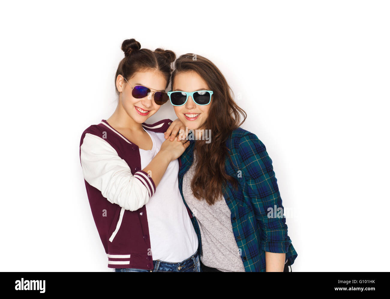 happy smiling pretty teenage girls in sunglasses Stock Photo - Alamy