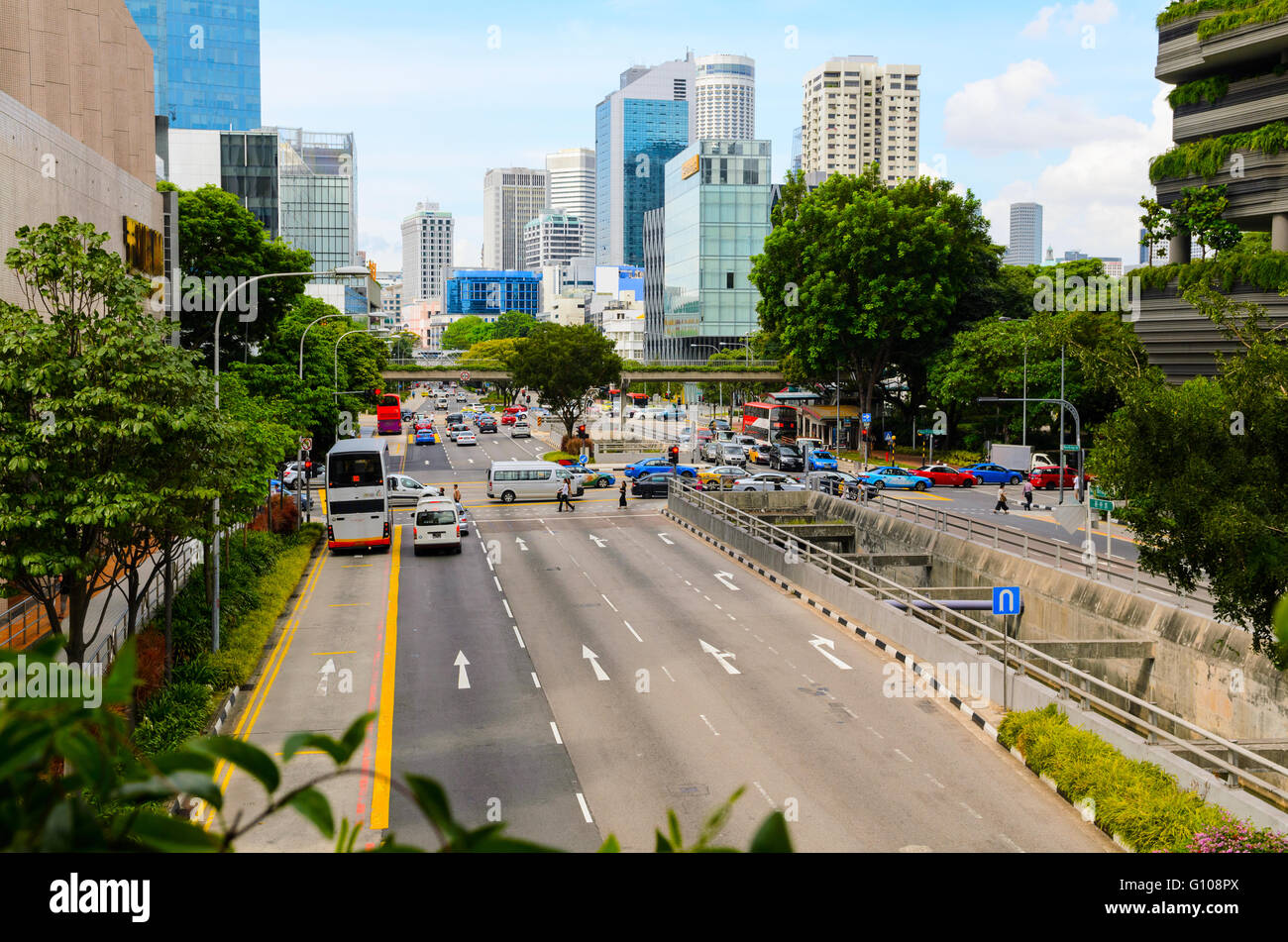 Singapore city urban street hi-res stock photography and images - Alamy