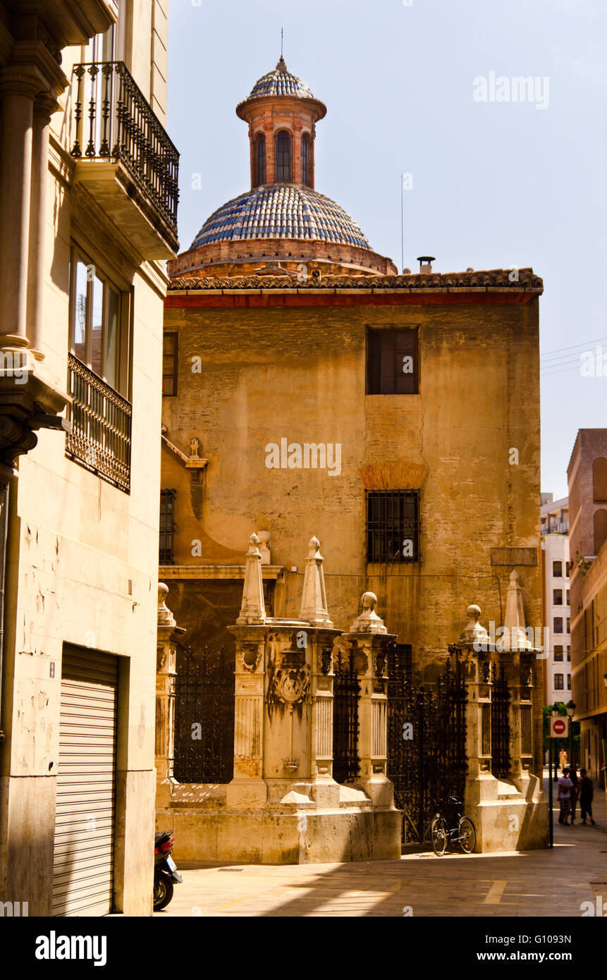 Escuelas pias church hi-res stock photography and images - Alamy