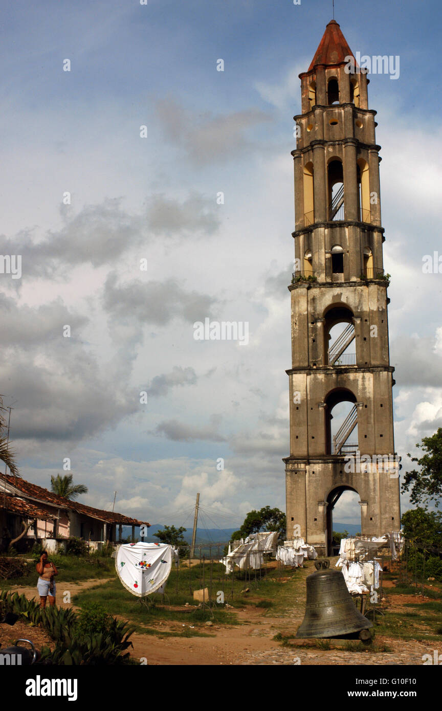 Watch tower (1816), Valle de los Ingenios, Cuba. Hazienda and Torre de Iznaga Valle de los Ingenios Prov. Sancti Spiritus Cuba. Stock Photo