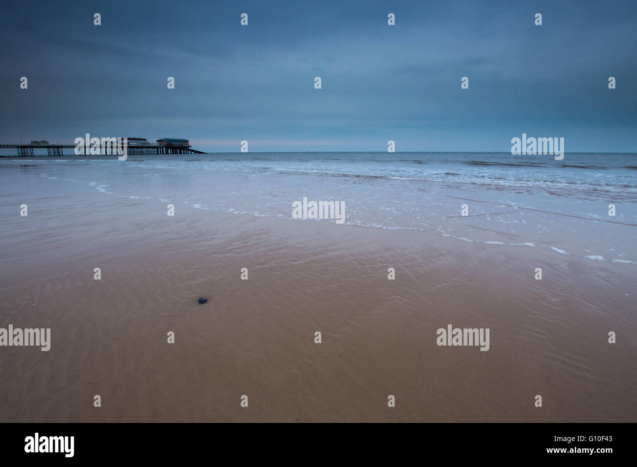 Groynes in the sea norfolk hi-res stock photography and images - Alamy