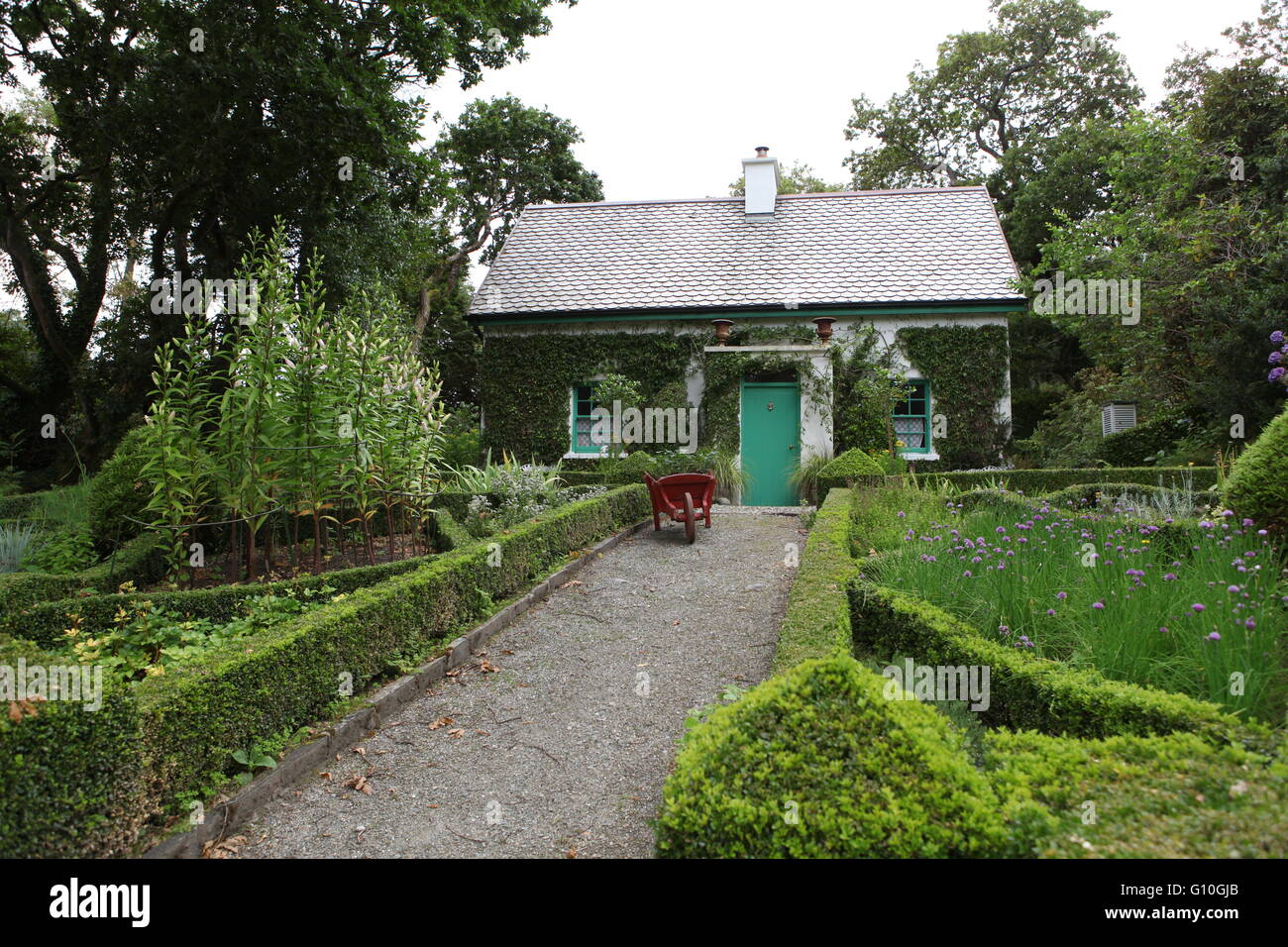 The Gardeners cottage, Glenveagh National Park, Donegal, Ireland Stock Photo