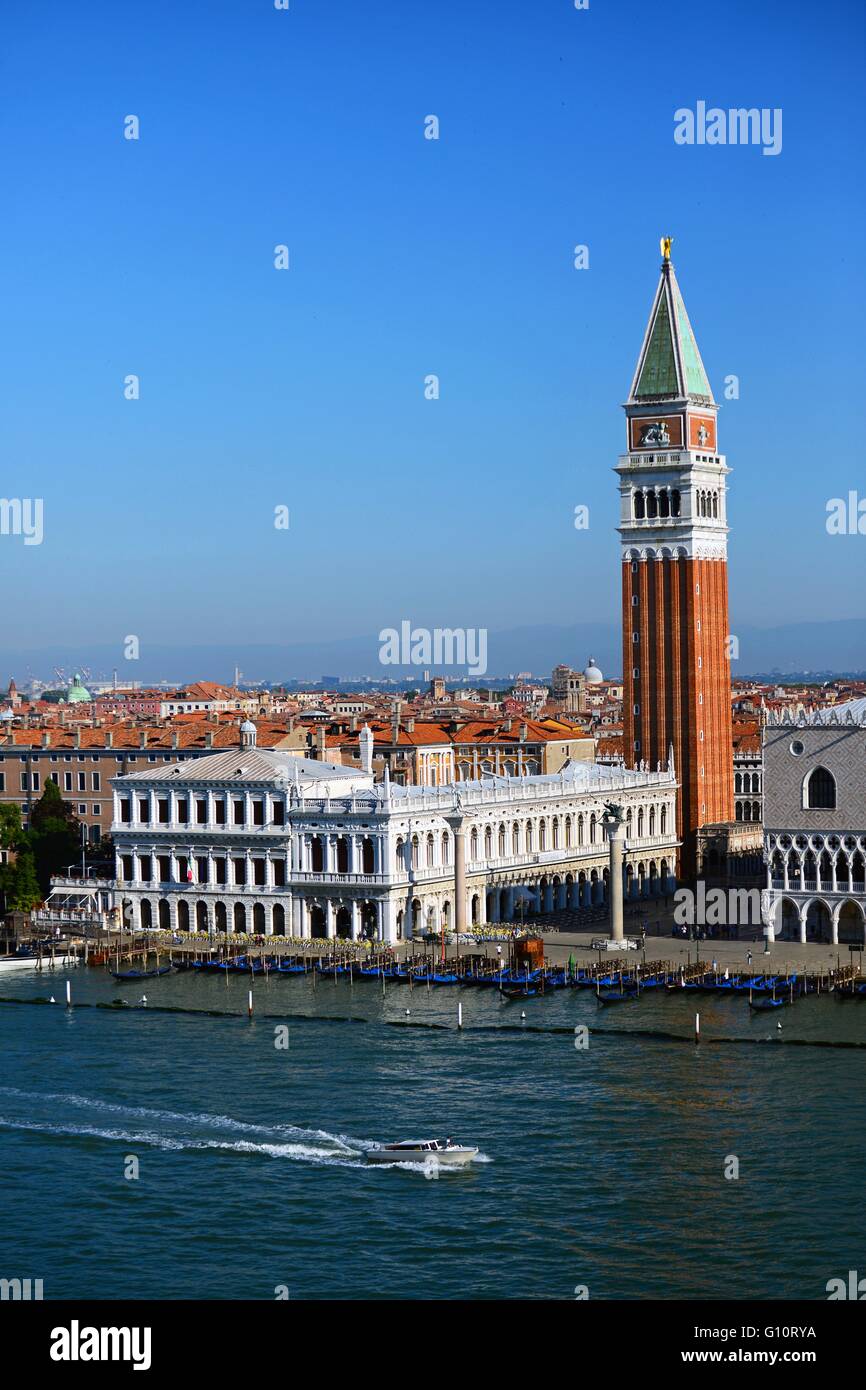 the-campanile-di-san-marco-st-mark-s-bell-tower-from-the-canale-di
