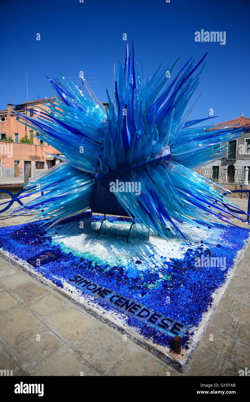 Glass Star" sculpture made for Christmas 2007 by Master glass maker Simone Cenedese