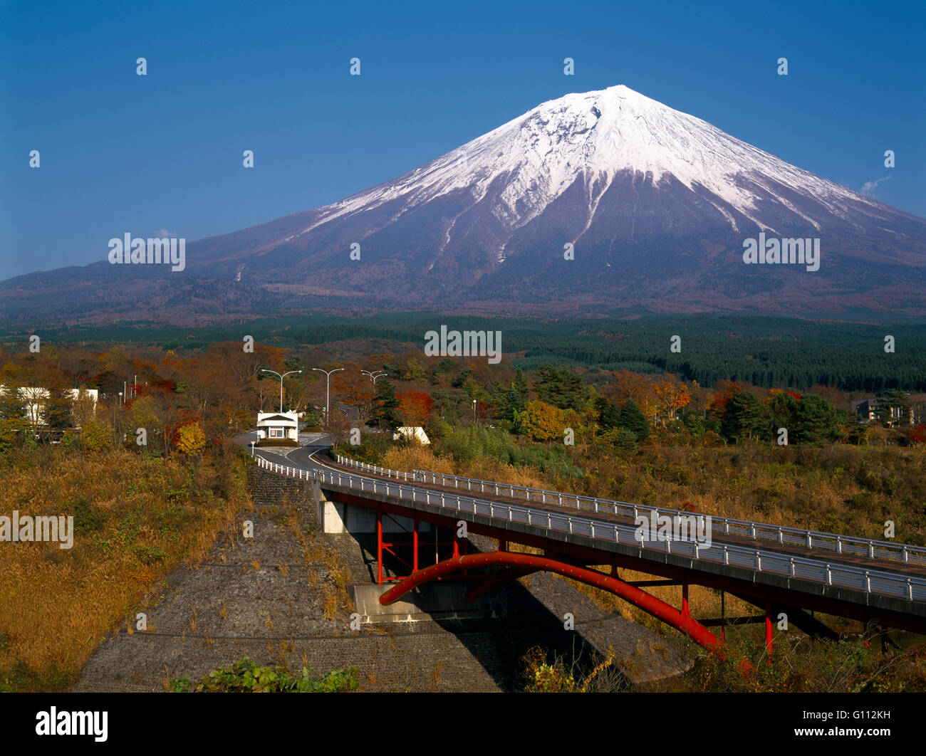 Shizuoka Prefecture Japan Mount Fuji Bridge Stock Photo - Alamy