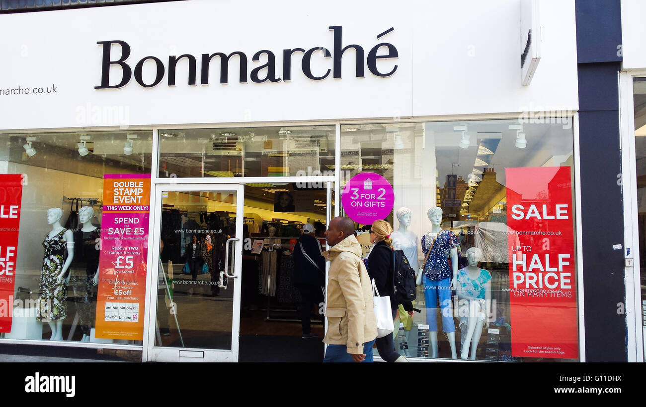 Bon marche clothes hi-res stock photography and images - Alamy