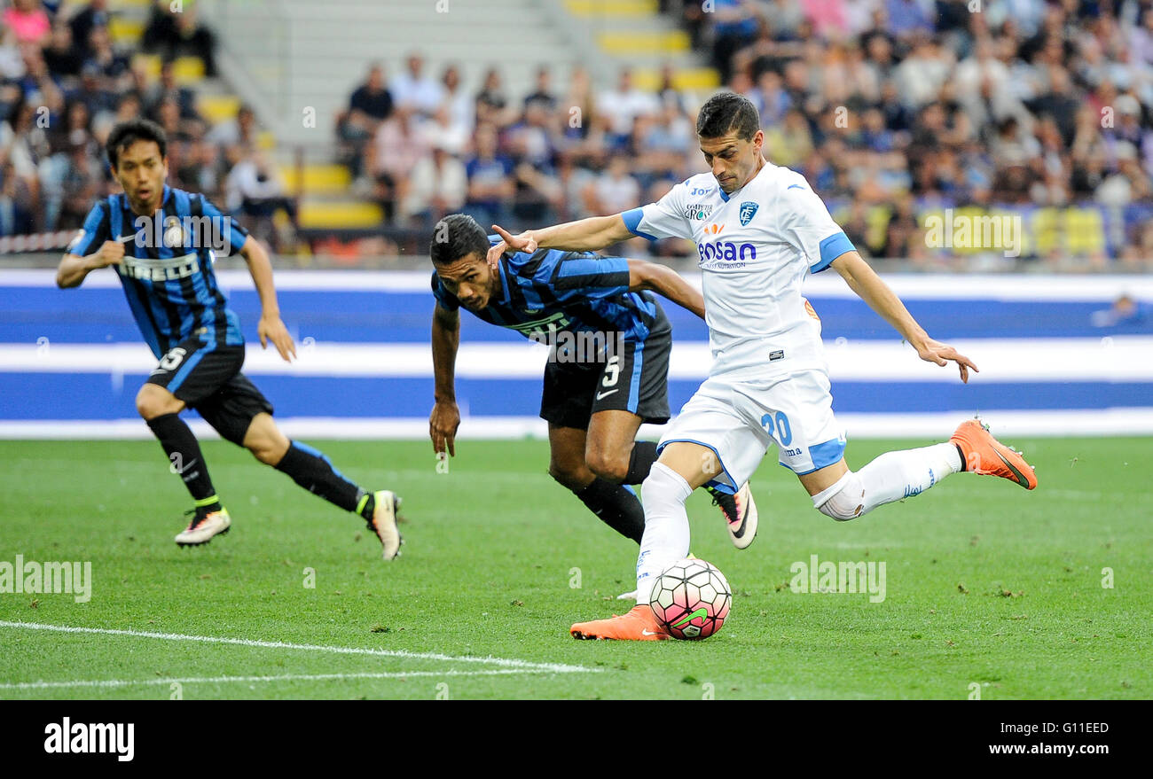 Milan, Italy. 7 may, 2016: Manuel Pucciarelli scoring during the Serie A football match between FC Internazionale and Empoli FC. Credit:  Nicolò Campo/Alamy Live News Stock Photo