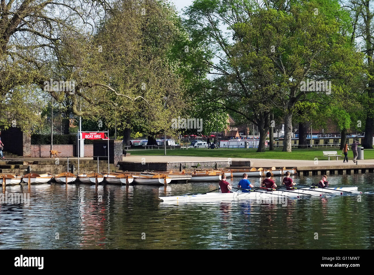 8th rowing boat hires stock photography and images Alamy