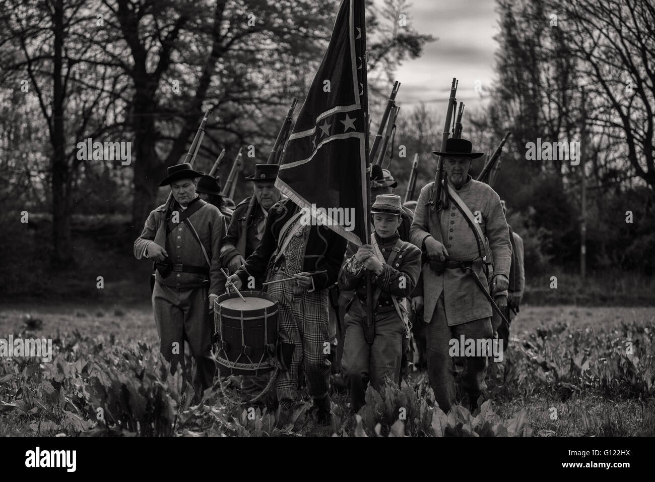 Confederate soldiers drilling  - Fortress wales multi-period re-enactment event at Caldecot Castle Stock Photo