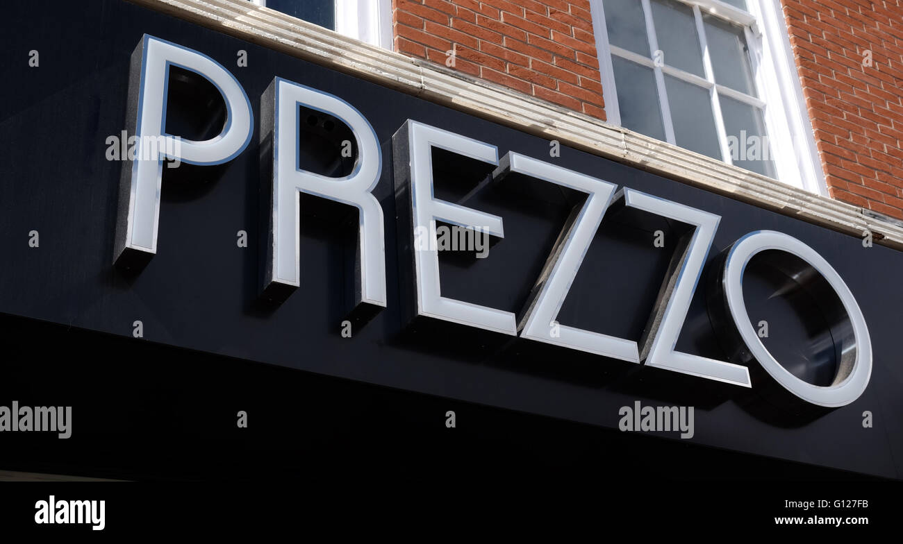 Prezzo restaurant exterior wall mounted logo, High Street, Grantham, Lincolnshire, England UK Stock Photo