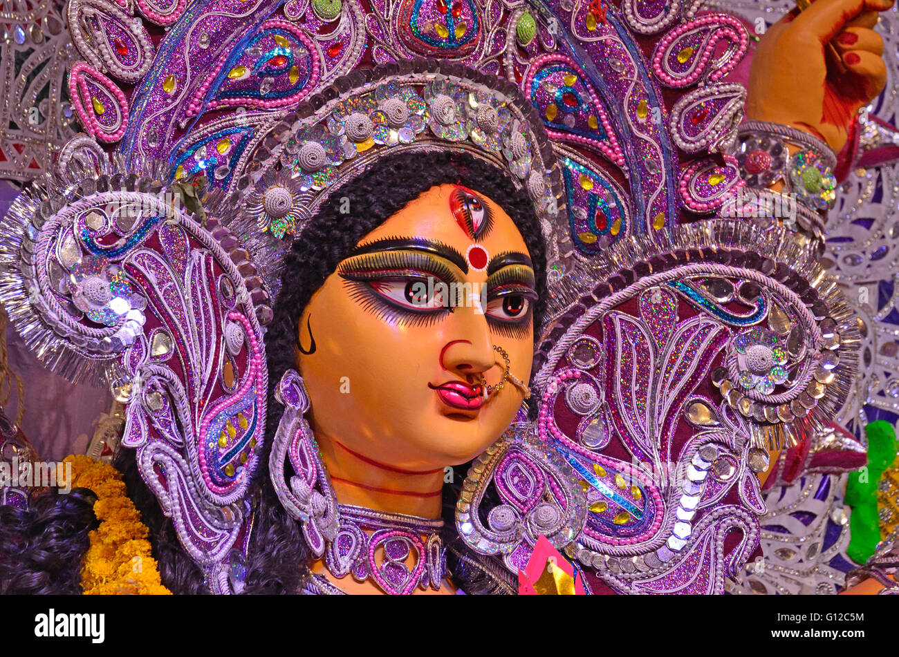 Durga Puja festival, Kolkata, West Bengal, India Stock Photo - Alamy