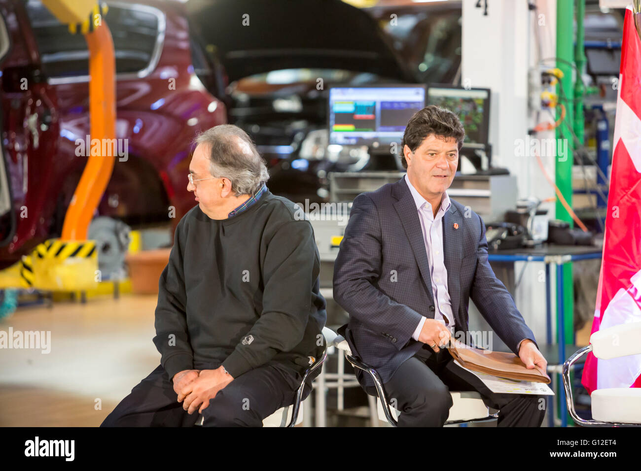 Windsor, Ontario Canada - Fiat Chrysler Automobiles CEO Sergio Marchionne (left) and Unifor President Jerry Dias. Stock Photo