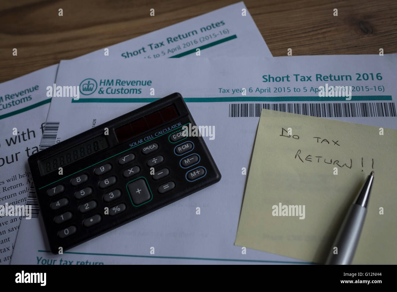 uk-tax-return-2016-stock-photo-alamy
