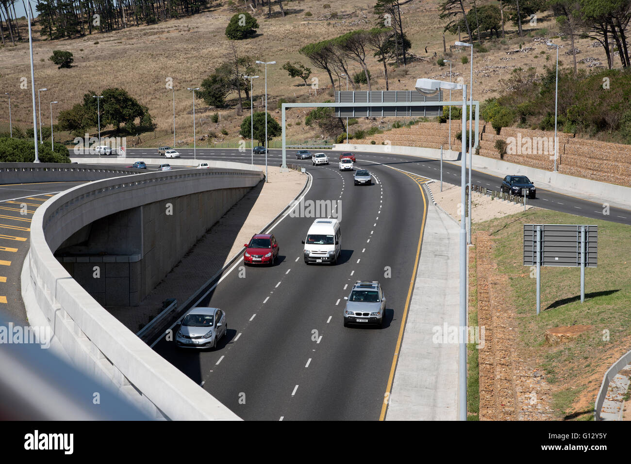 N2 HIGHWAY CAPE TOWN SOUTH AFRICA. A flyover across the N2 Highway as it  approaches Cape Town South Africa Stock Photo - Alamy