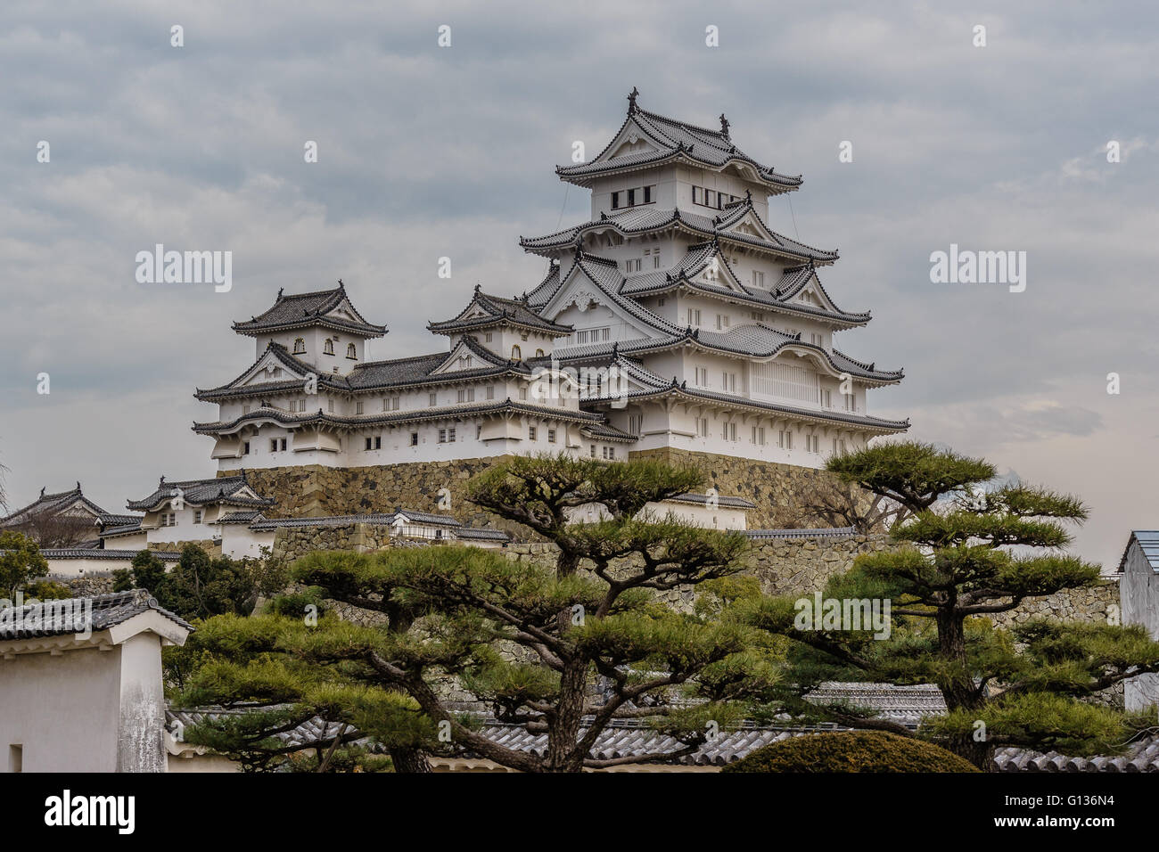 Himeji castle in winter, Himeji, Japan Stock Photo Alamy